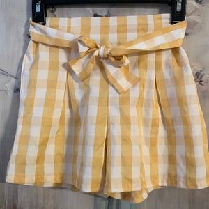 5/40 SALE NWOT never worn Shein Girls Shorts Y11/12